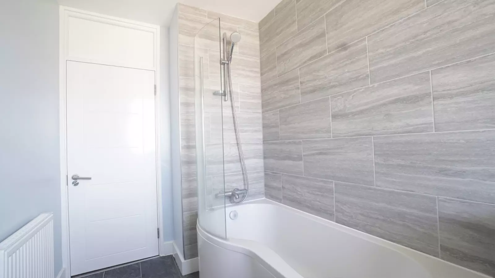 Room Fellows Court in Greater London