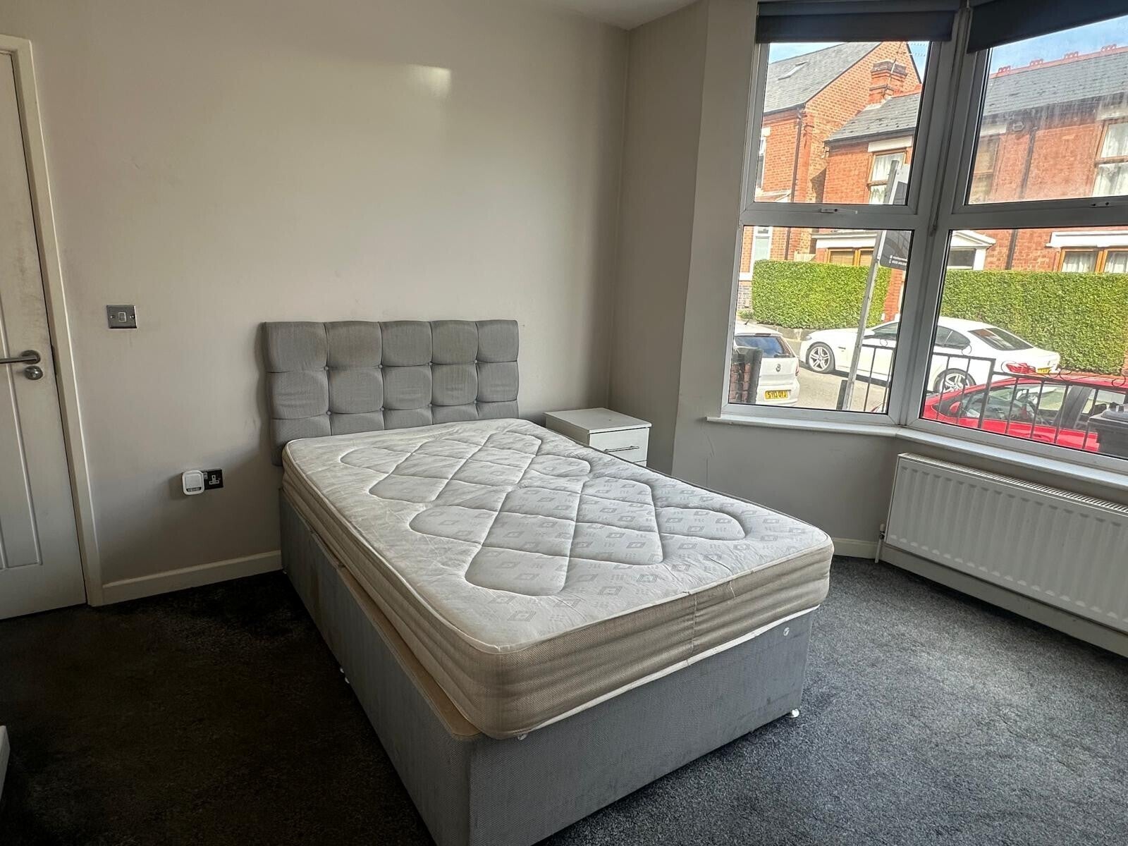 Room Breedon Hill Road in Derby