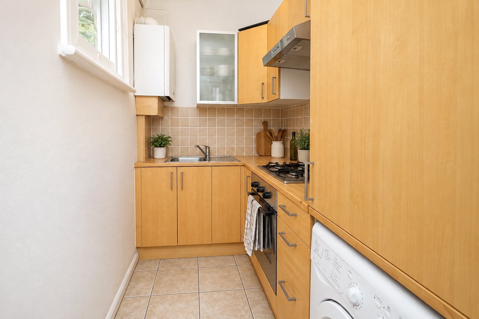 Flat Carmalt Gardens in Greater London