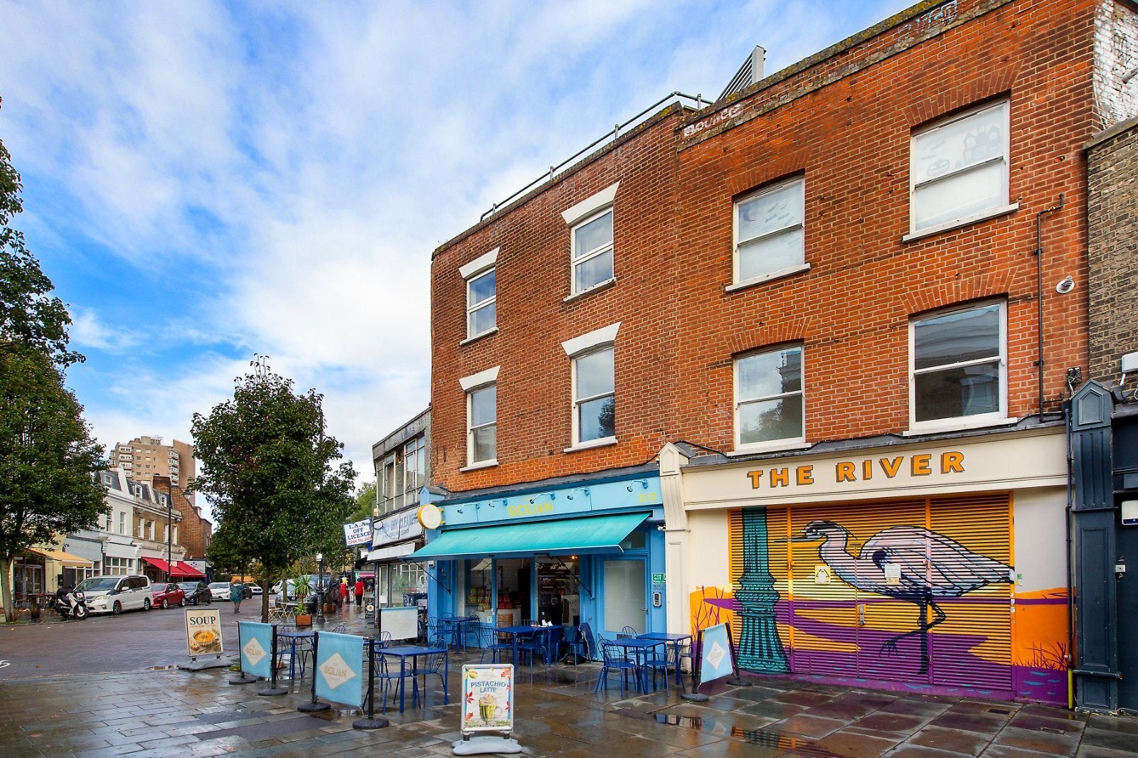 Flat Railton Road in Greater London