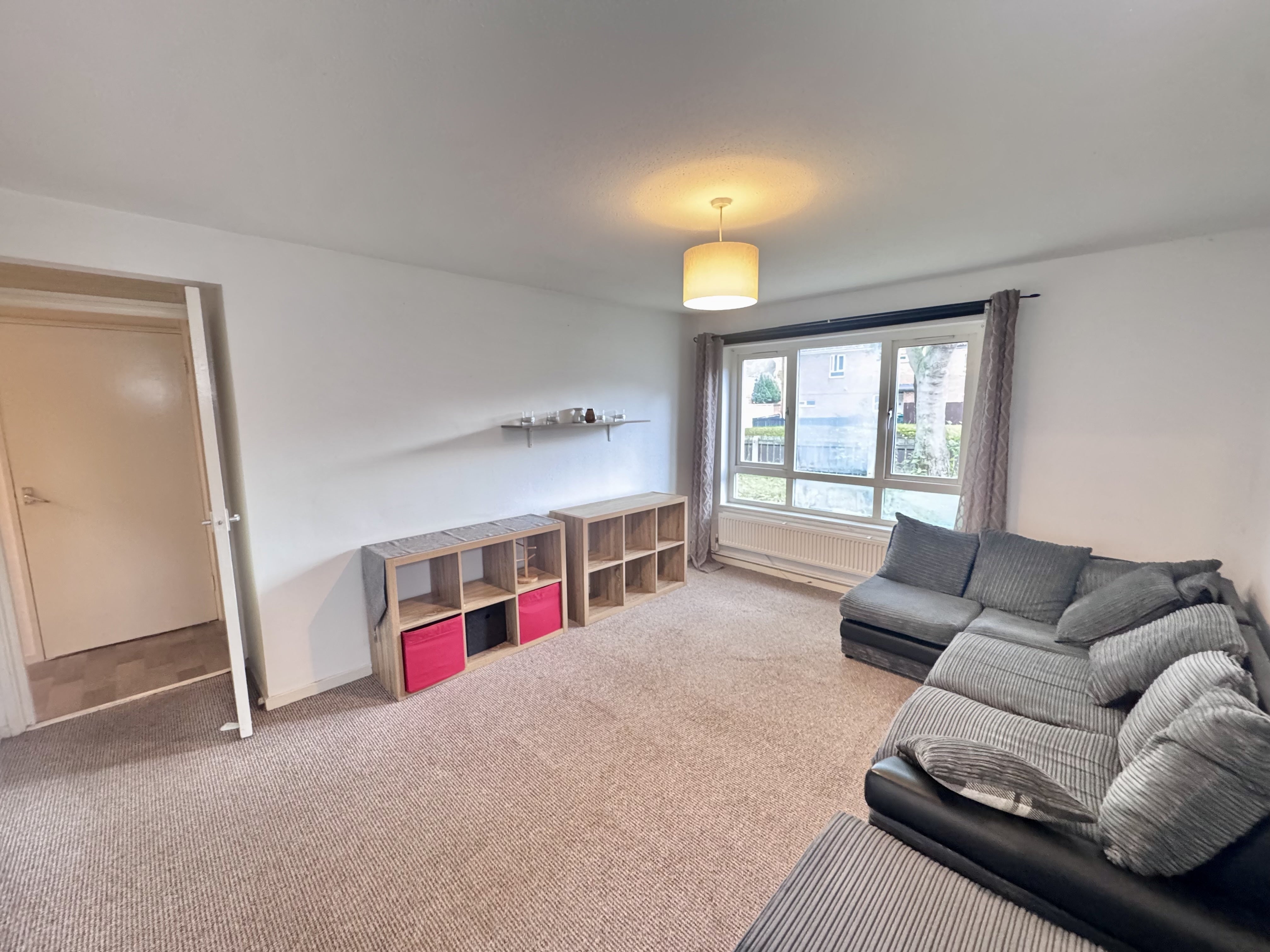 Flat Houseman Gardens in Nottingham
