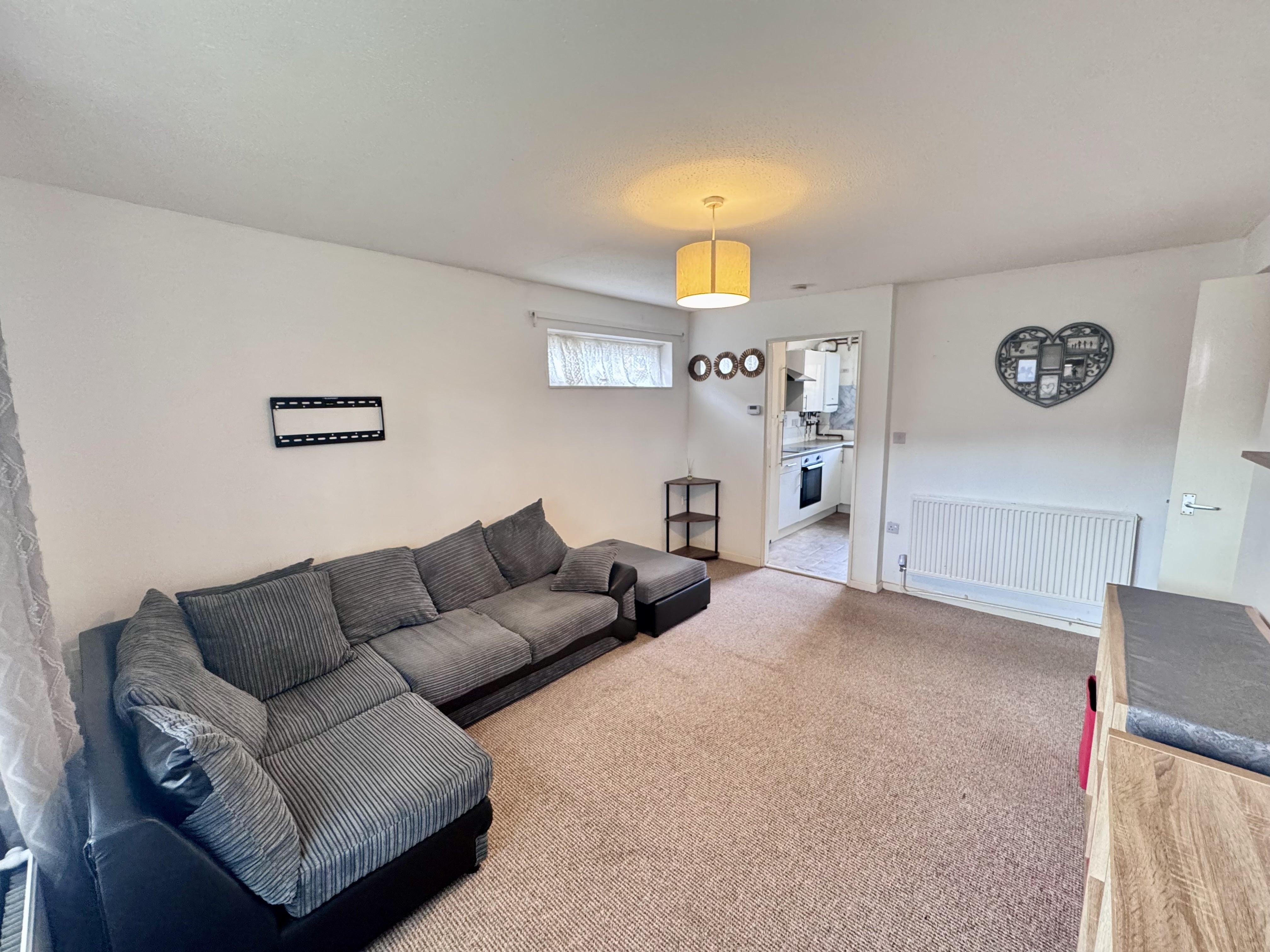 Flat Houseman Gardens in Nottingham