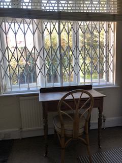 Room Atkins Road in Greater London