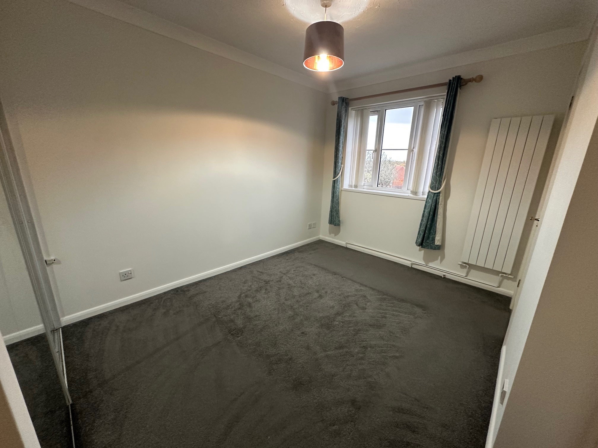 House Magpie Close in Milton Keynes