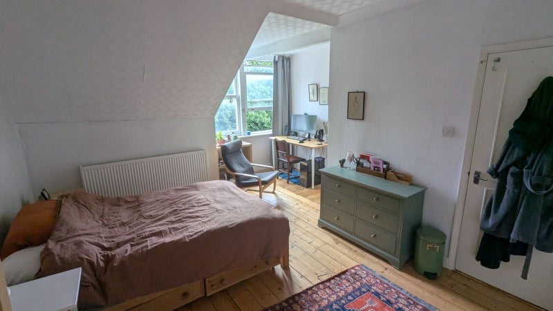 Room Alexandra Drive in Greater London