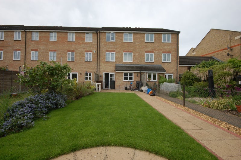 Room Rookes Crescent in Chelmsford