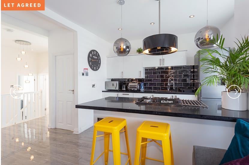 Room Kingston Road in Epsom and Ewell