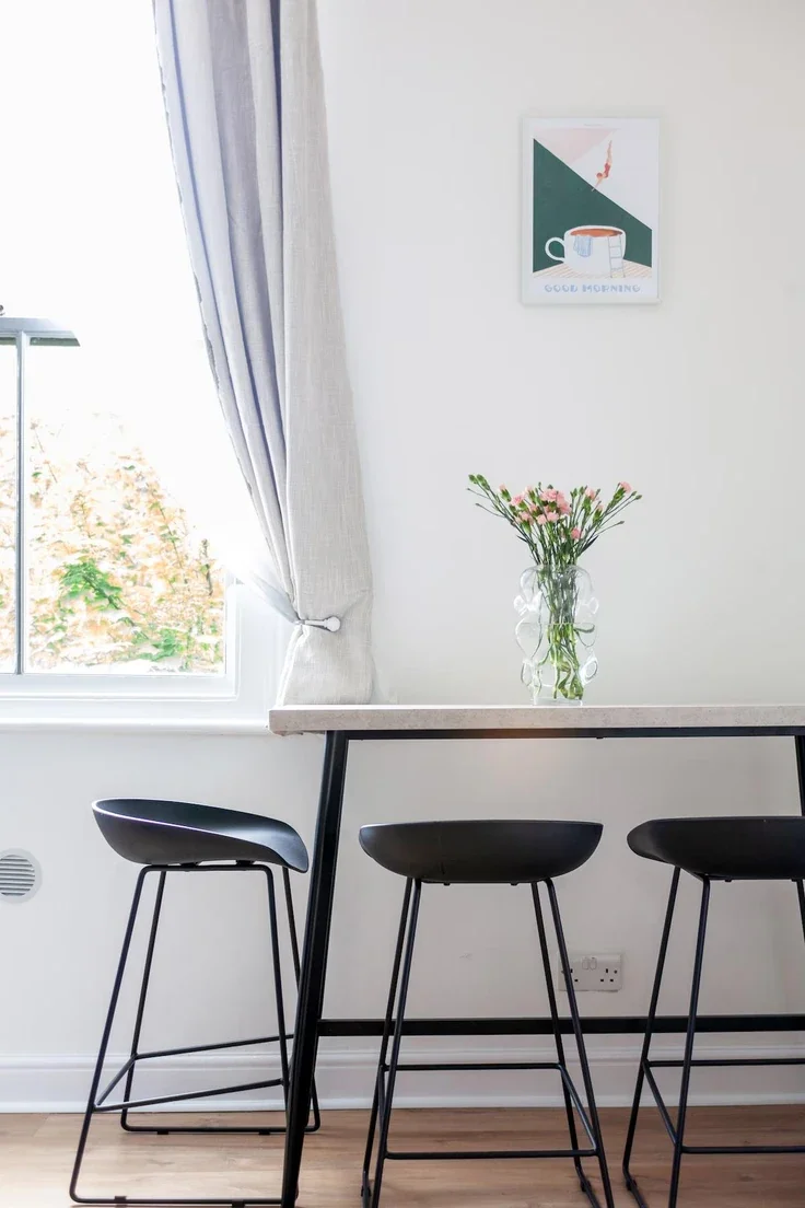 Flat Finsbury Park Road in Greater London