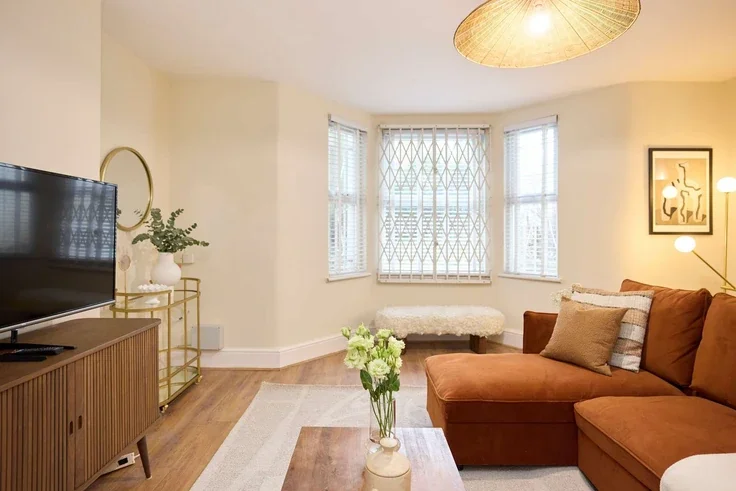 Flat Tufnell Park Road in Greater London