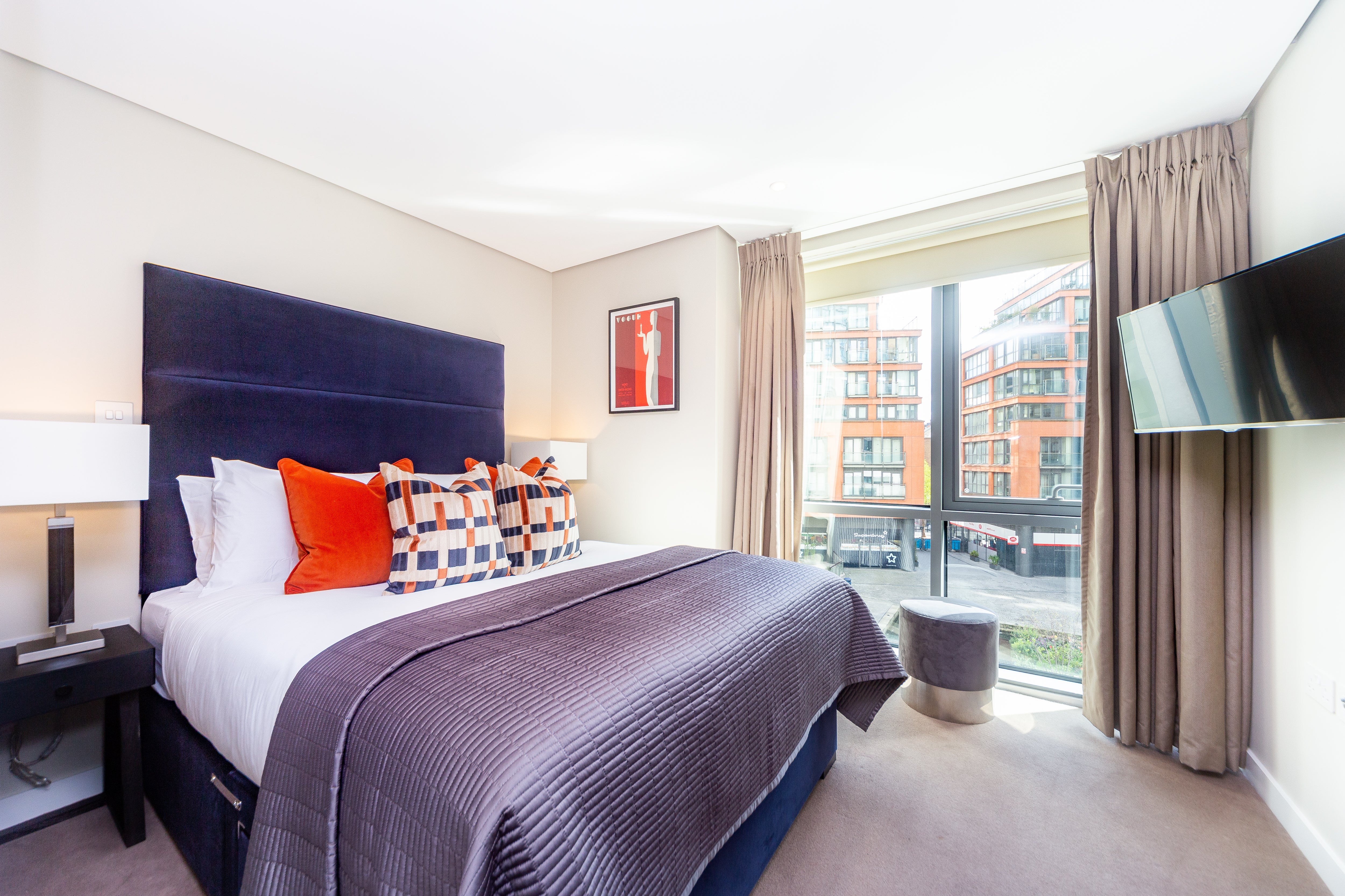 Flat Merchant Square in City of Westminster