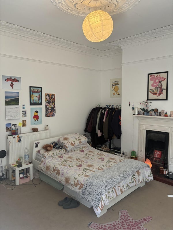 Room Ashley Hill in Bristol