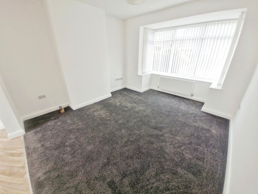 Flat Alexandra Crescent in Wigan