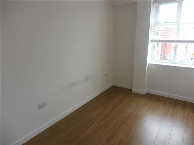 Flat Oxford Street in Wyre Forest