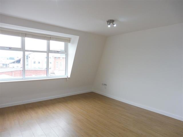Flat Oxford Street in Wyre Forest