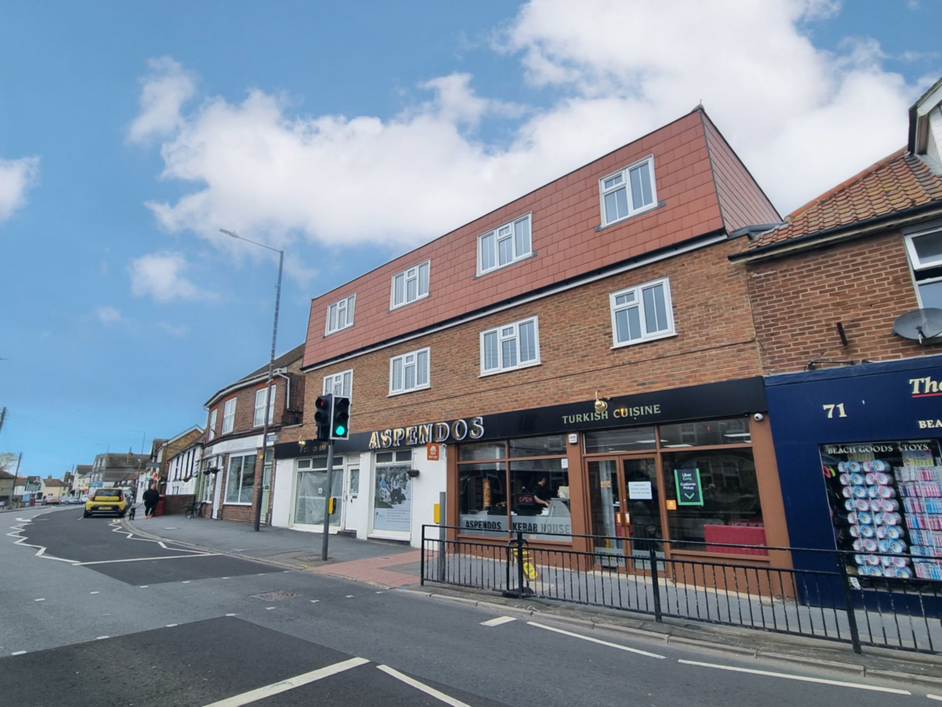 Flat Orgarswick Avenue in Folkestone and Hythe District