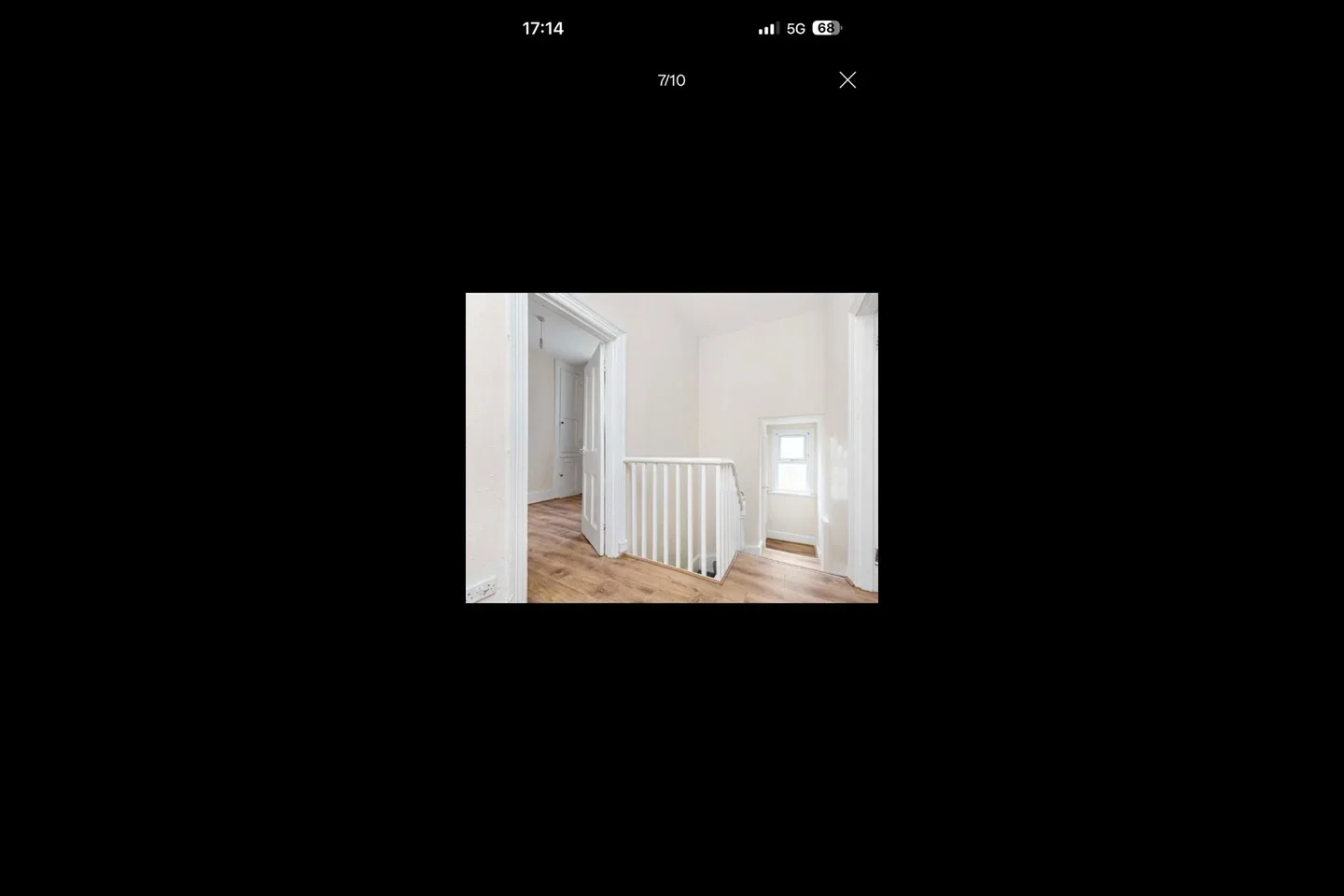 House Oak Crescent in Greater London