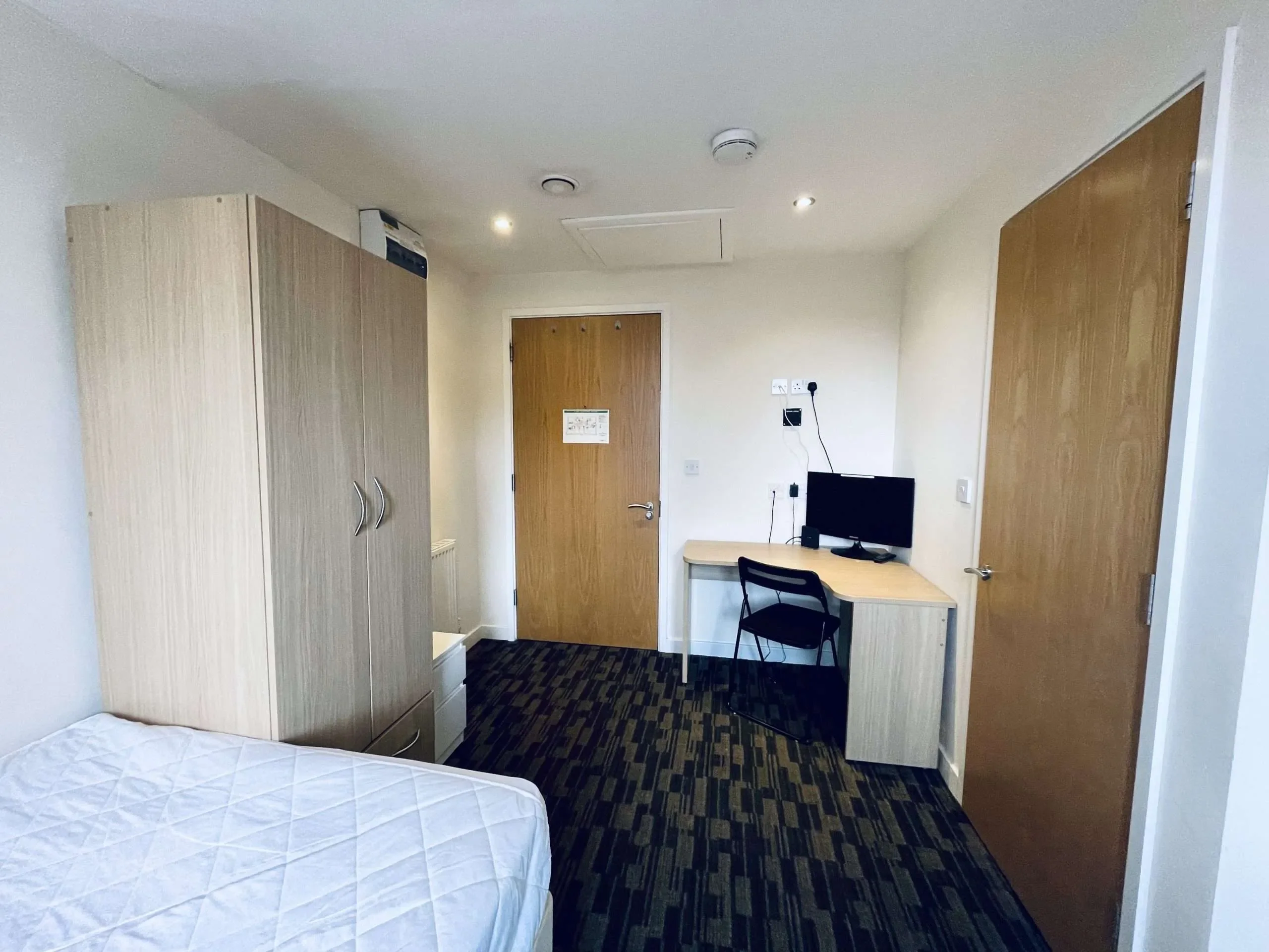 Flat Saint James Row in Sheffield