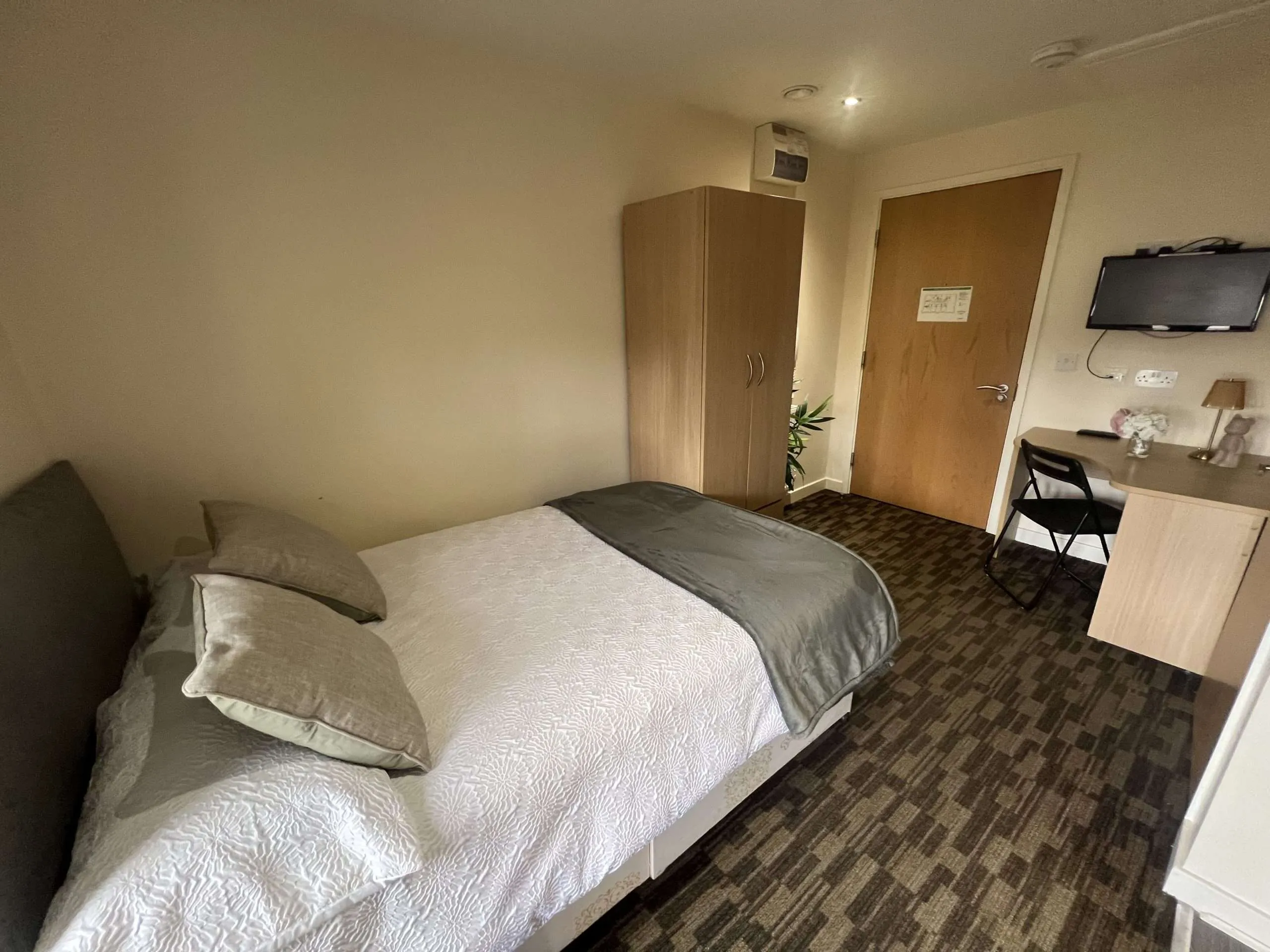 Flat Saint James Row in Sheffield