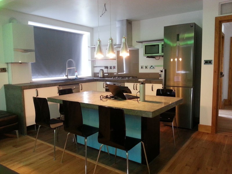 Room Smithy Street in Greater London