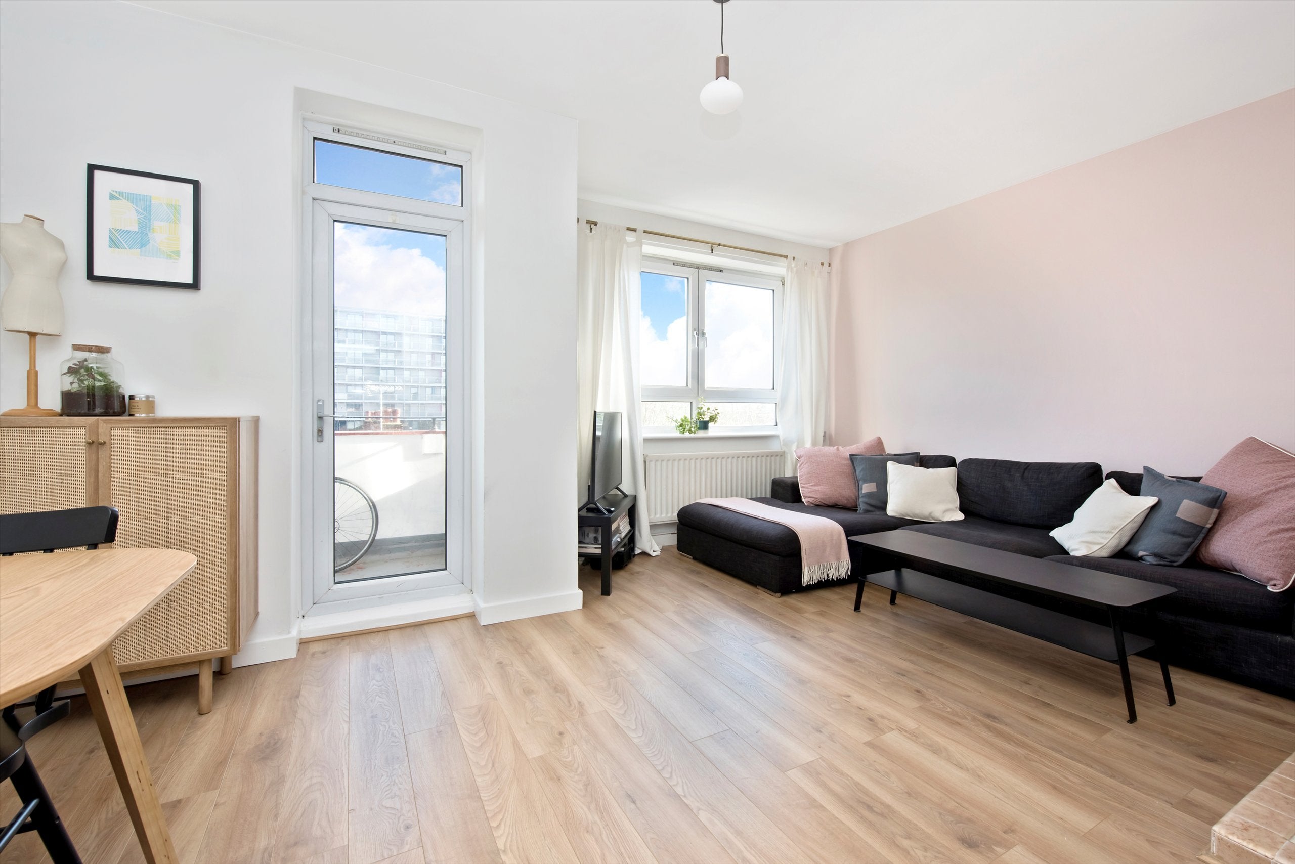 Flat Idonia Street in Greater London