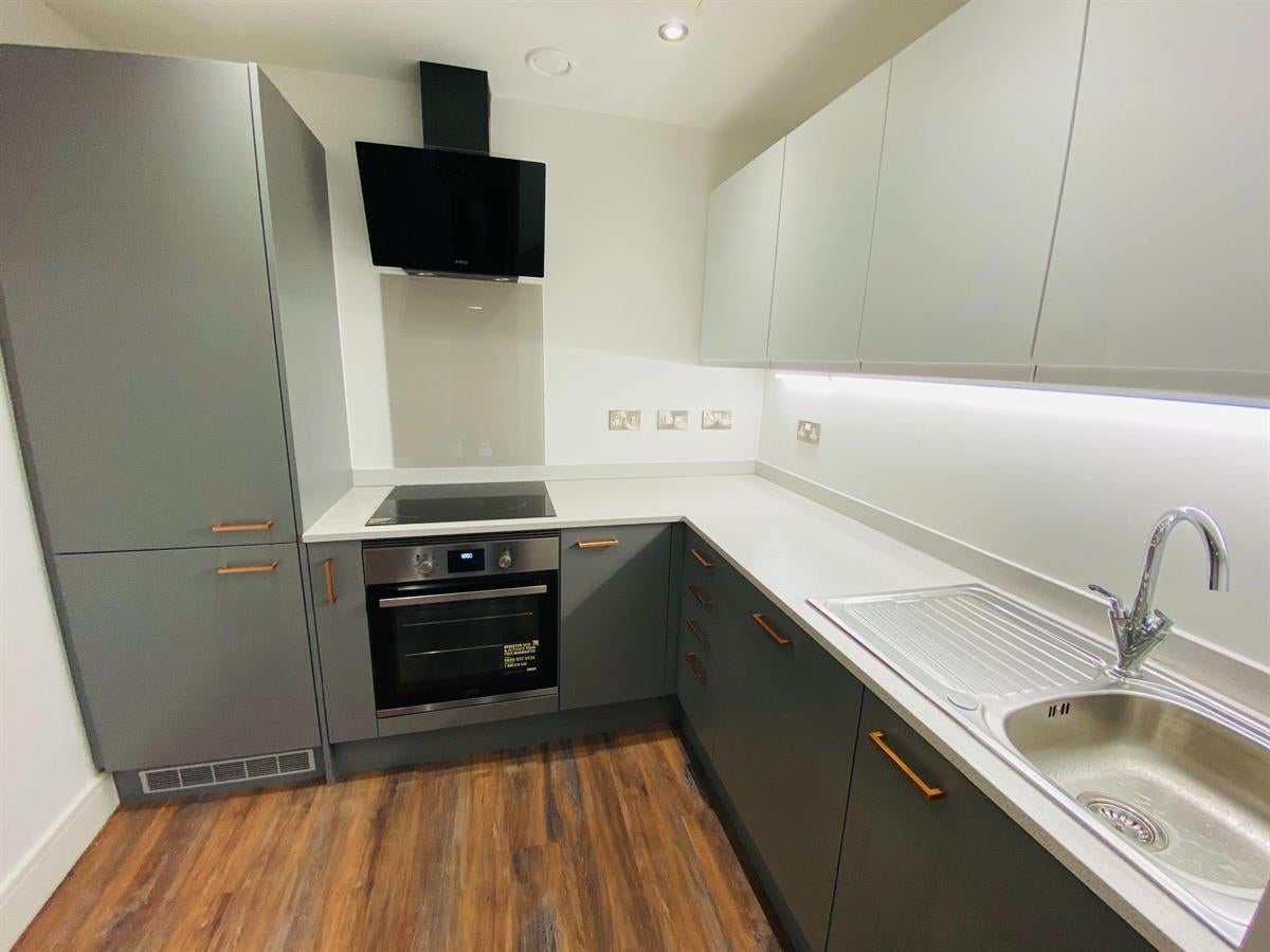 Flat Pitsmoor Road in Sheffield
