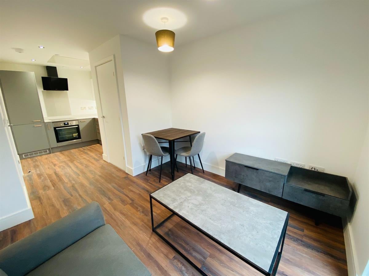 Flat Pitsmoor Road in Sheffield