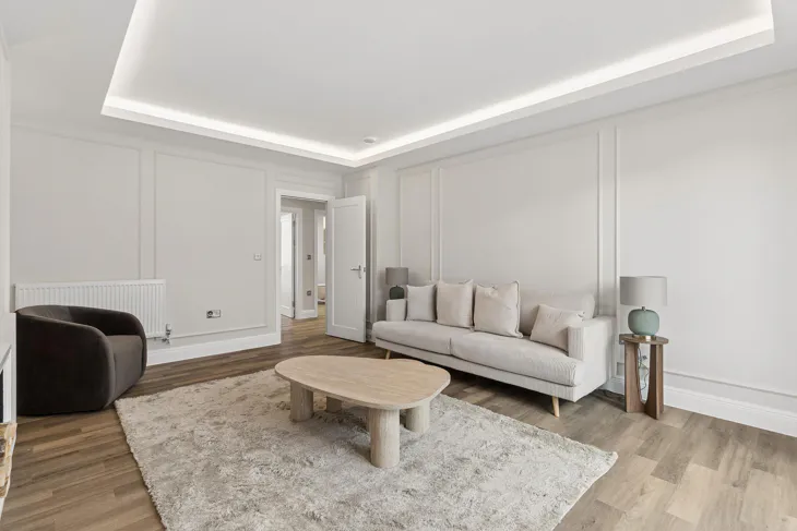 Flat Sussex Place in City of Westminster
