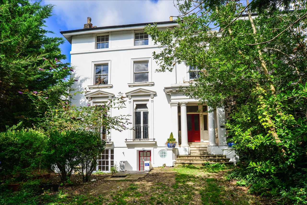 House Lee Park in Greater London