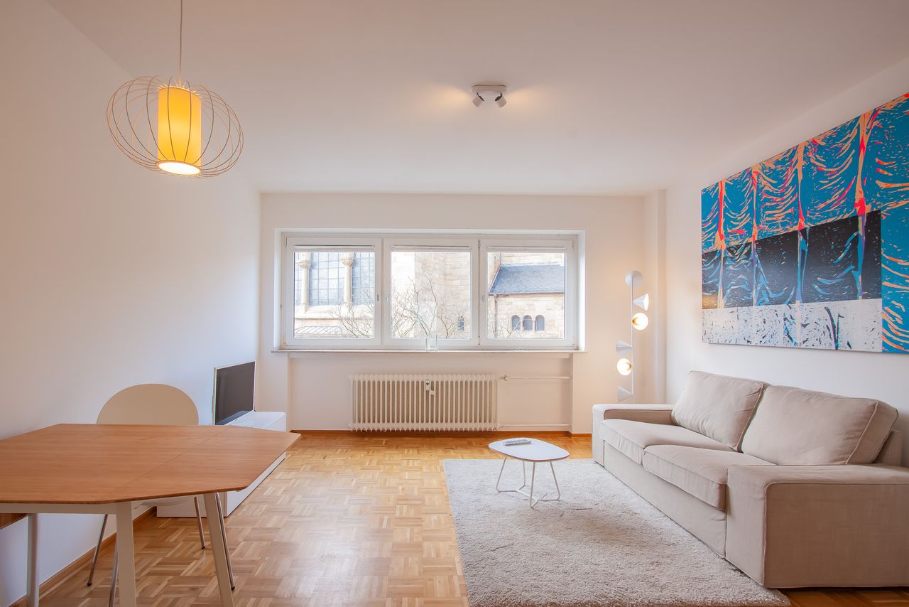 Wohnung Collenbachstraße in Düsseldorf