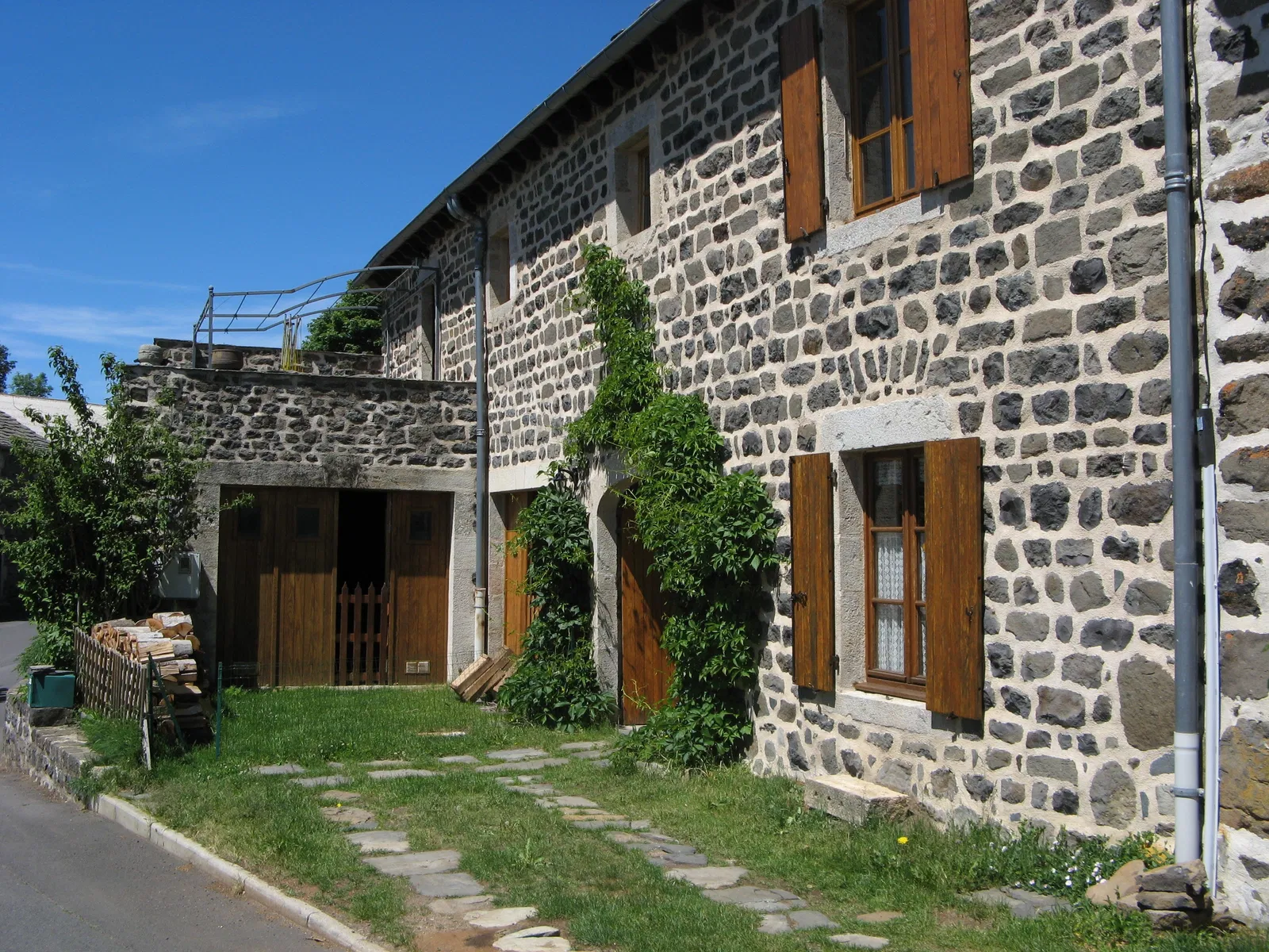 House Route du Monastier in Freycenet-la-Tour