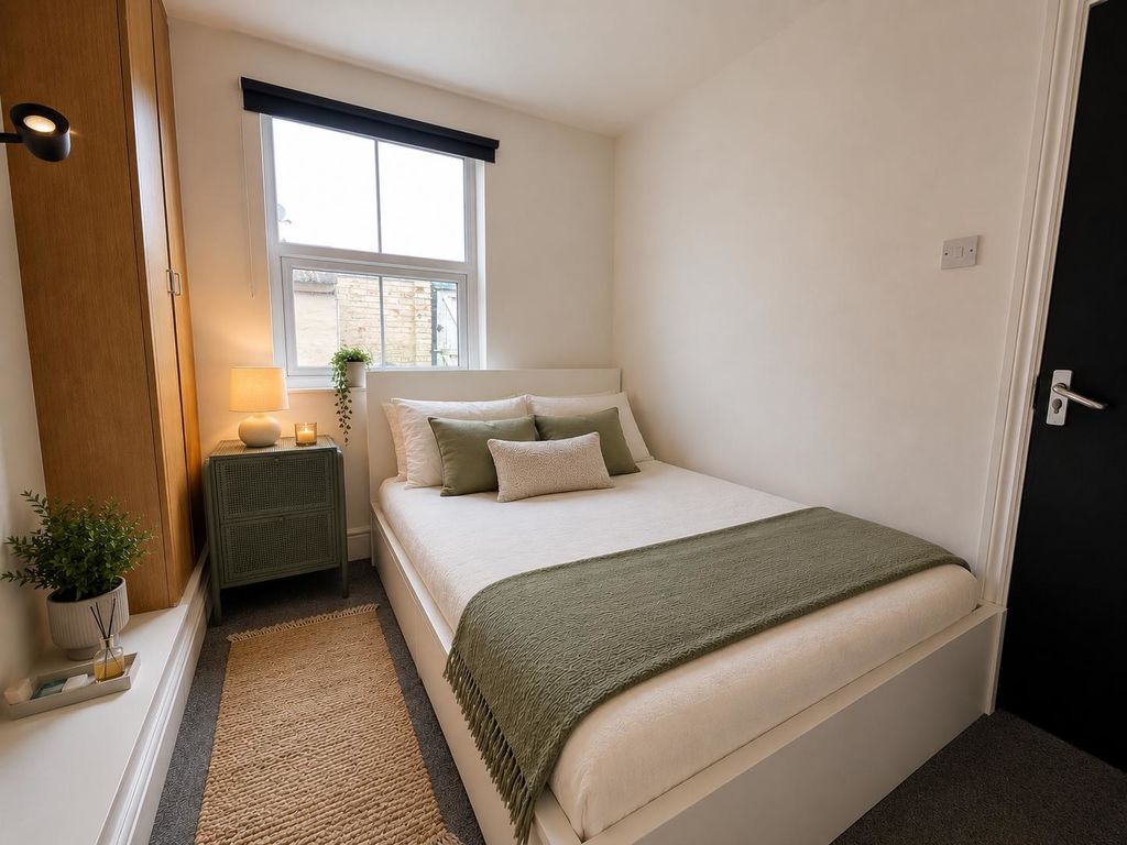 Room Radford Boulevard in Nottingham