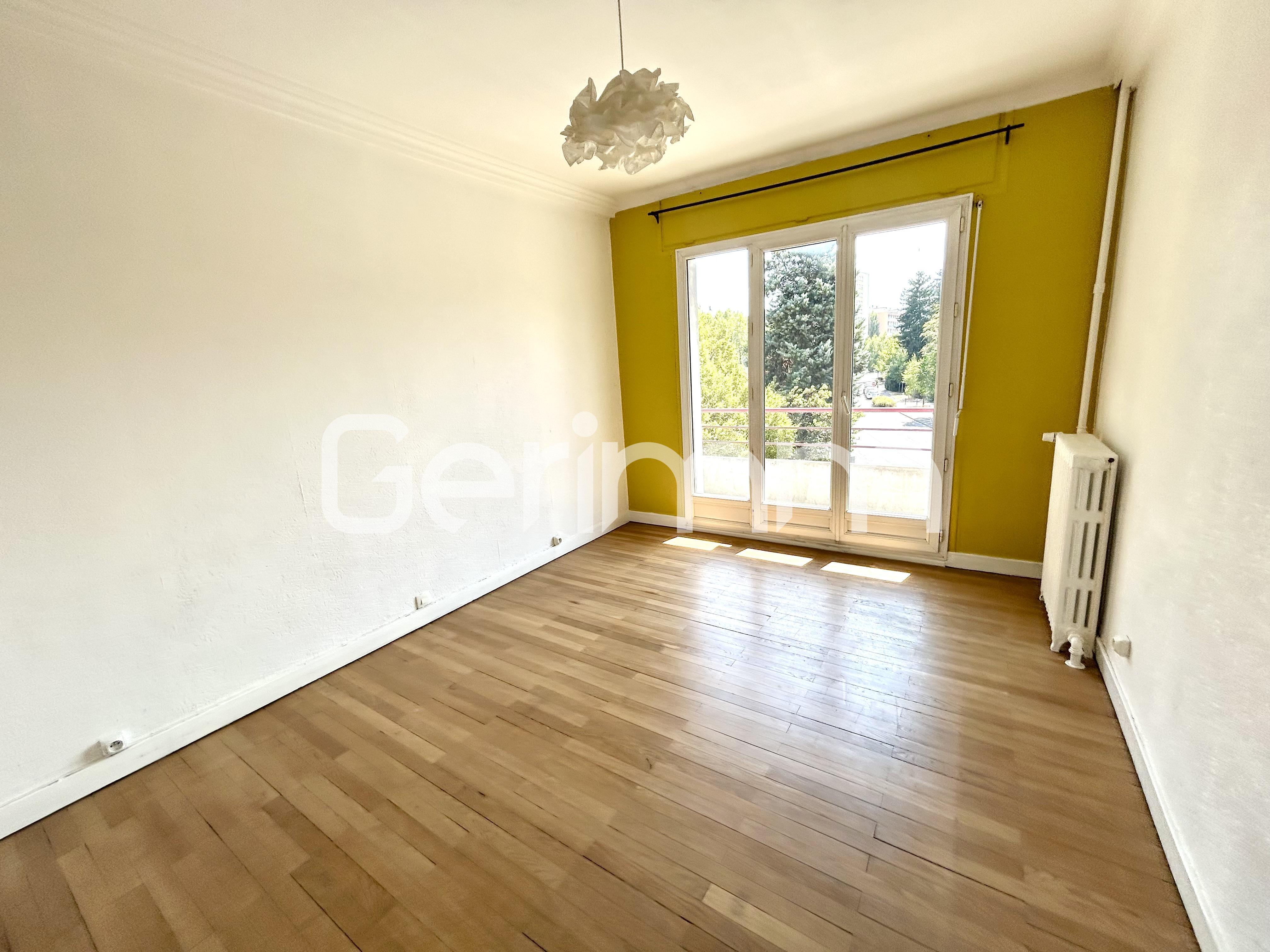 Flat Boulevard des Alpes in Meylan