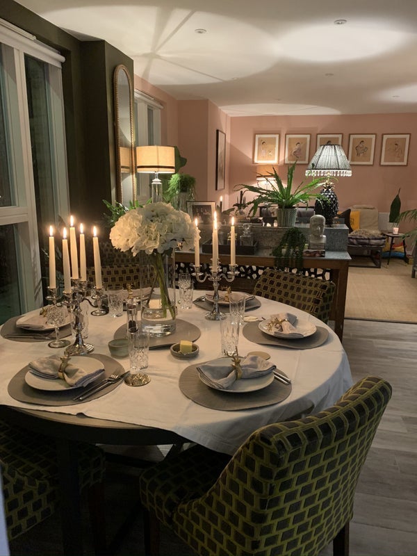 Room Scena Way in Greater London