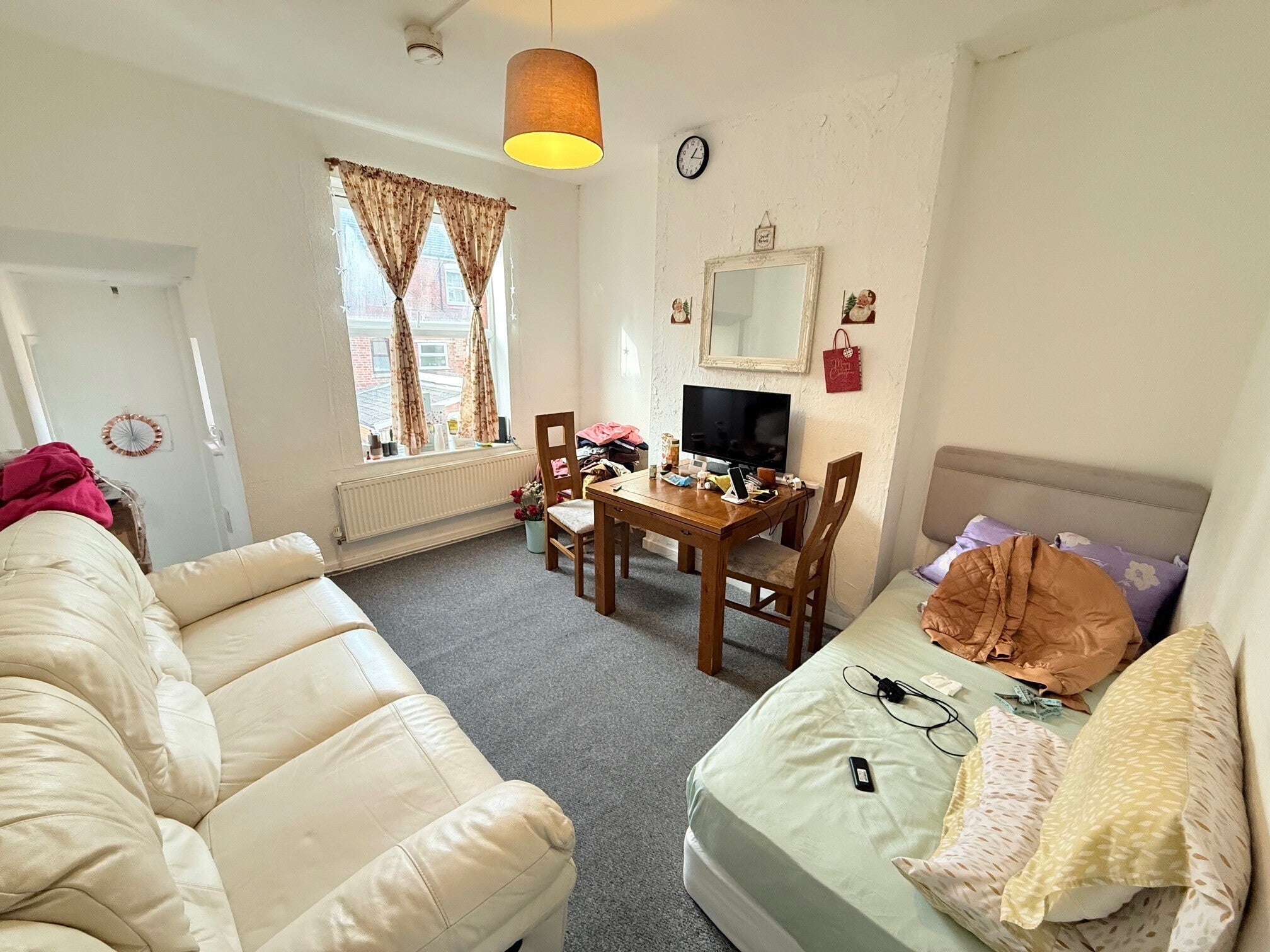 Flat Burford Road in Nottingham