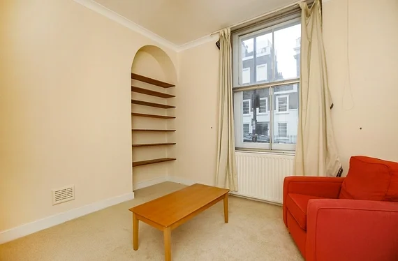 Flat Cumberland Street in City of Westminster