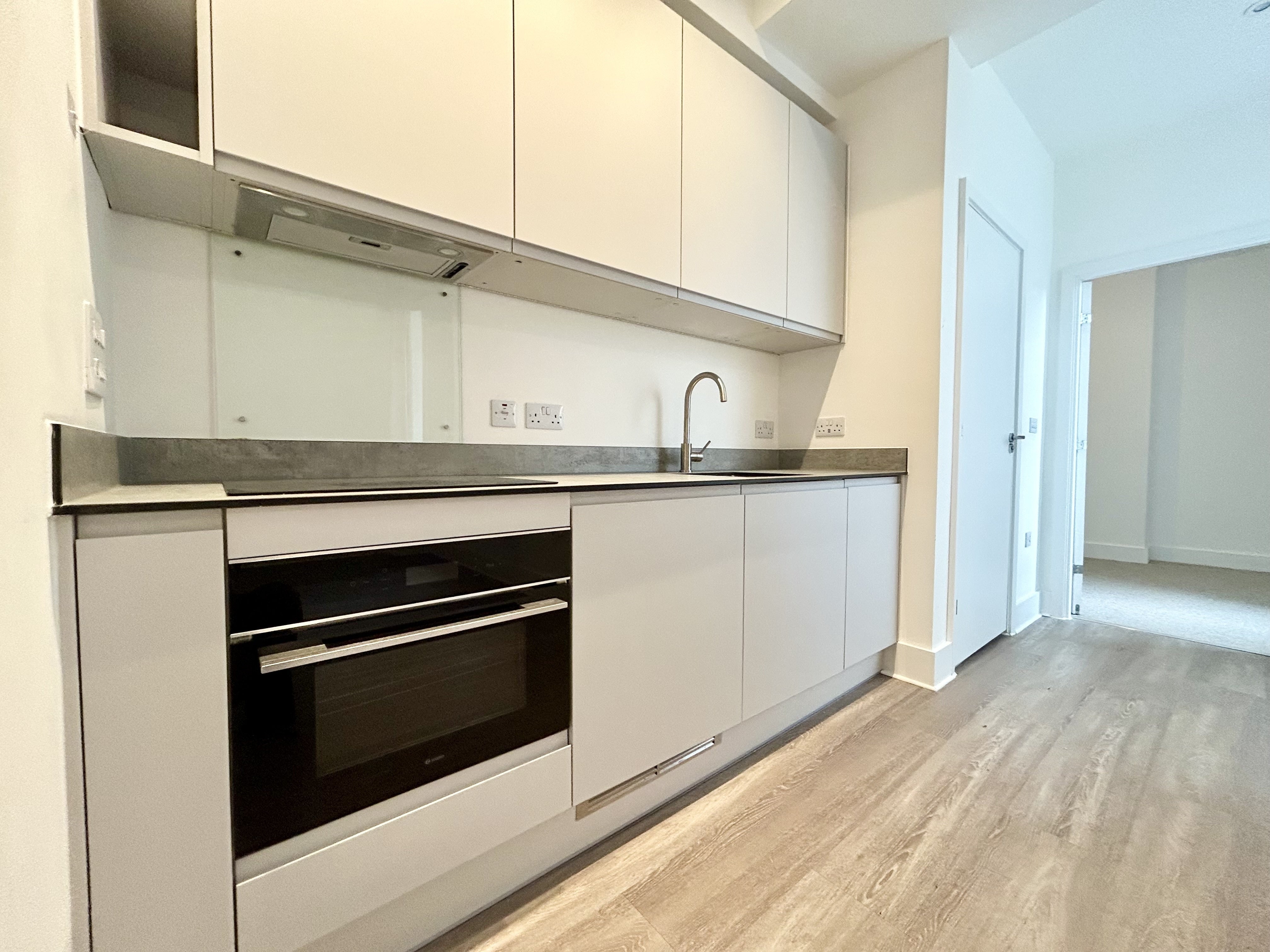 Flat Baldwin Street in Bristol