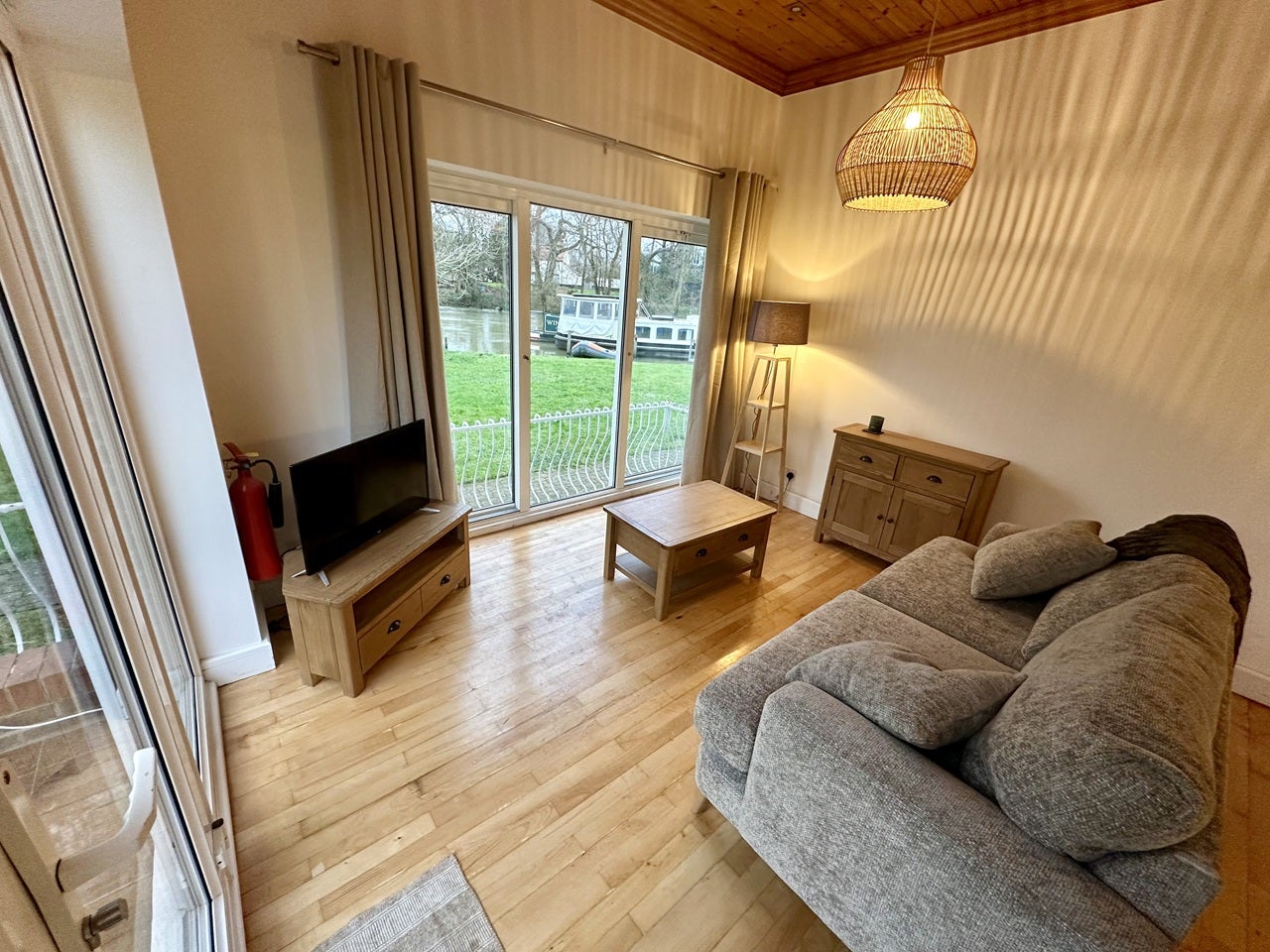 Flat Hamhaugh Island in Borough of Spelthorne