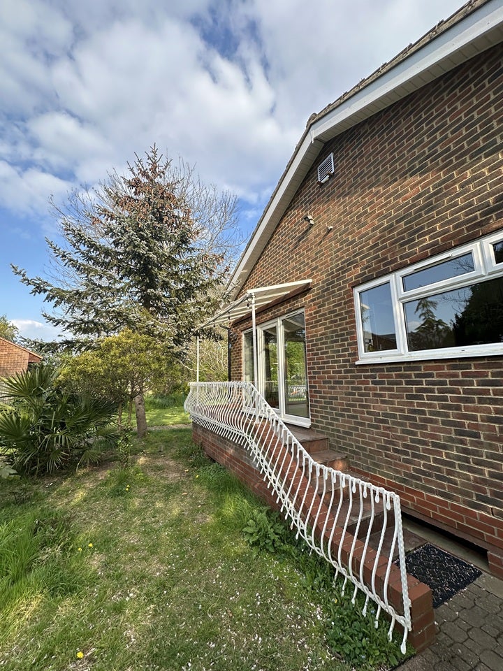 Flat Hamhaugh Island in Borough of Spelthorne