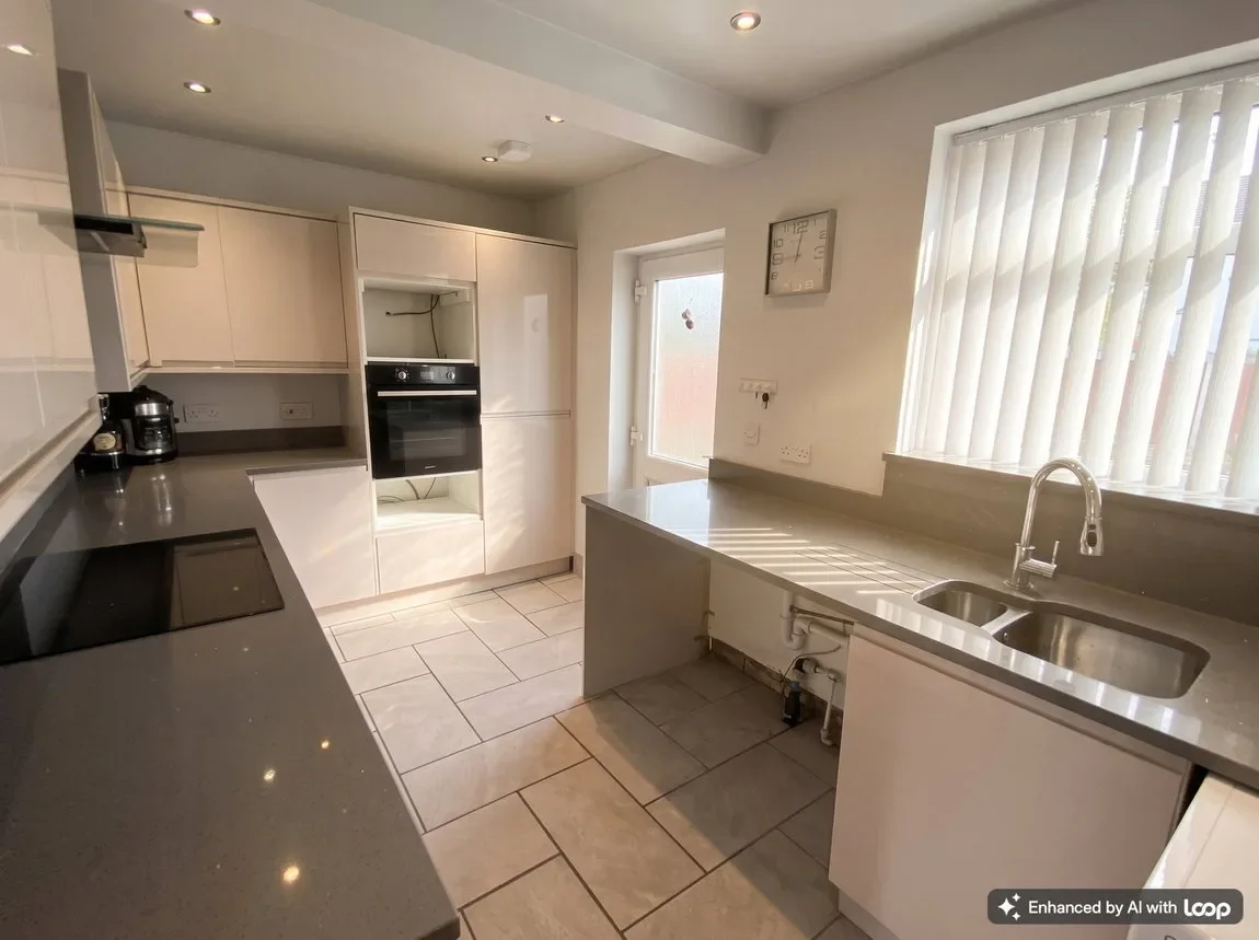 House Cypress Avenue in Widnes