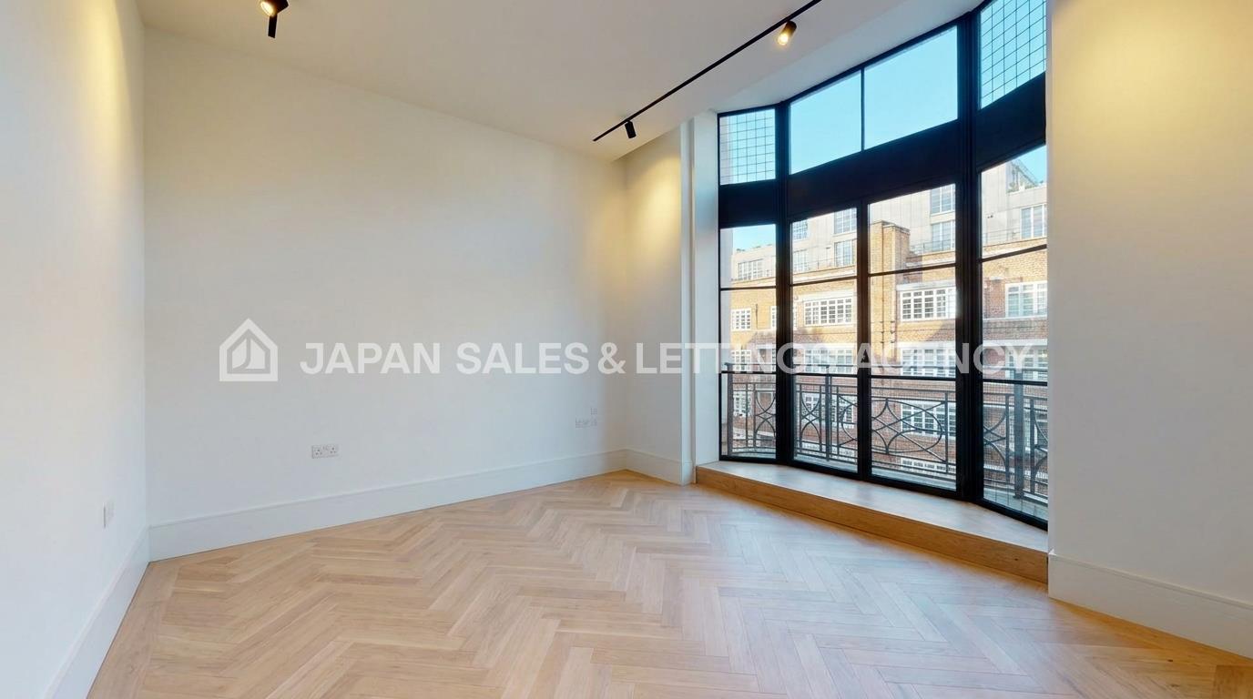 Flat Queensway in City of Westminster