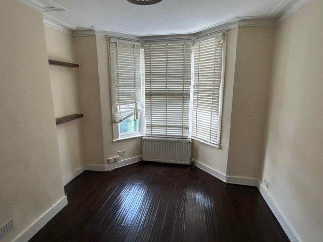 House Gordon Road in Greater London