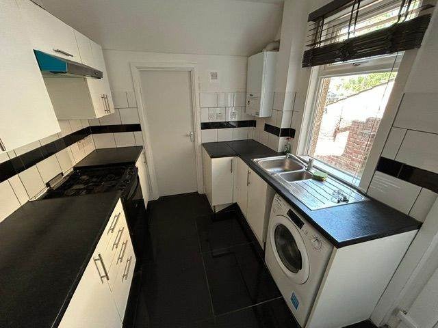 House Gordon Road in Greater London