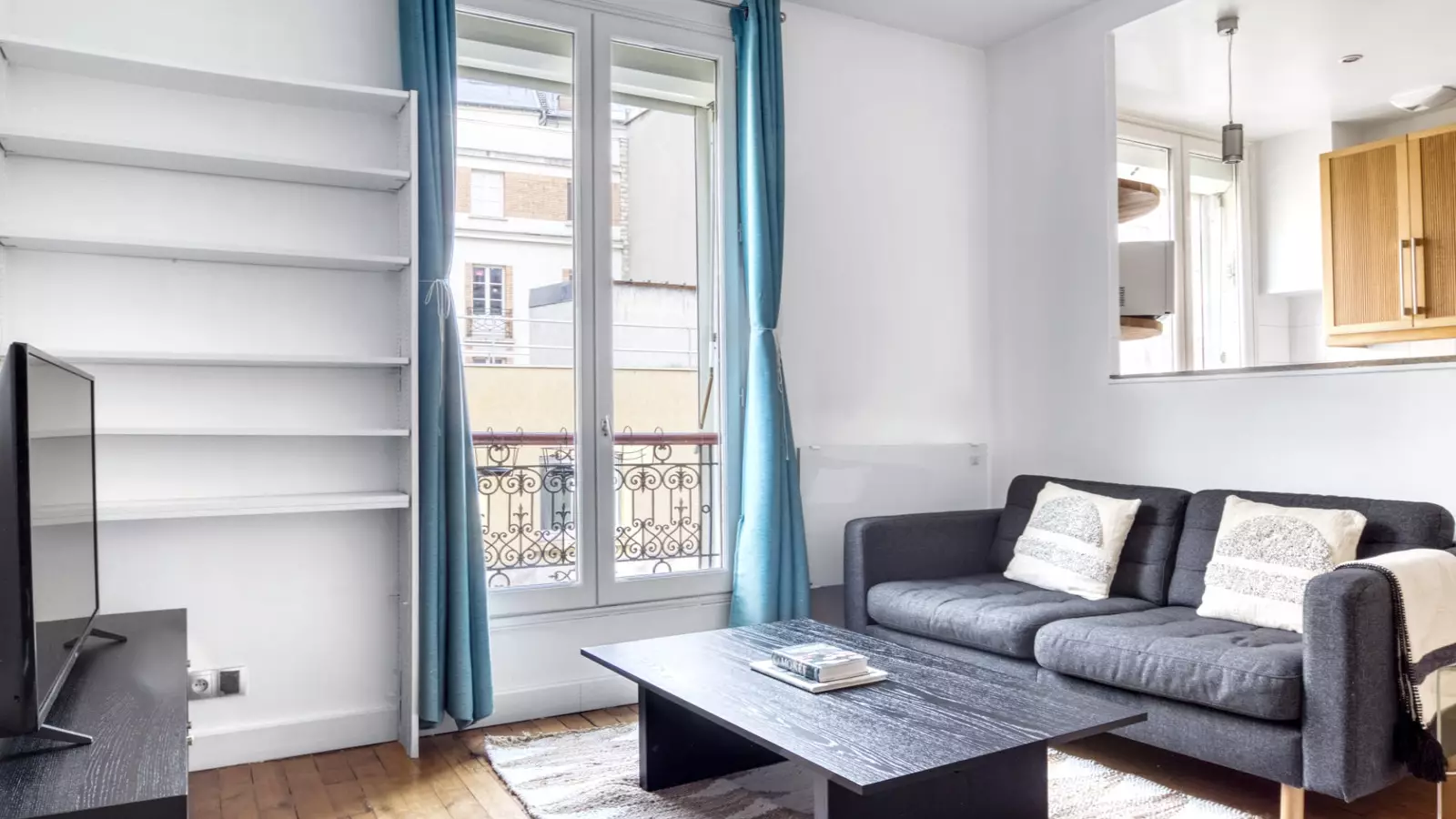 Flat Rue du Montparnasse in Paris