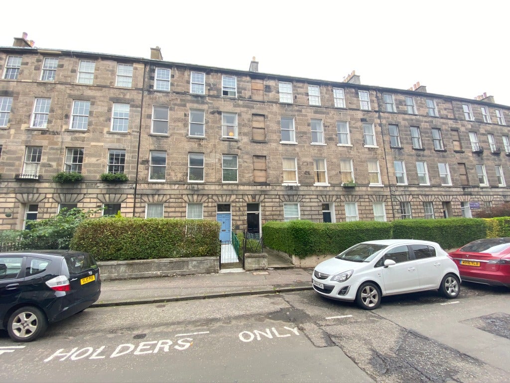 Flat Rankeillor Street in City of Edinburgh