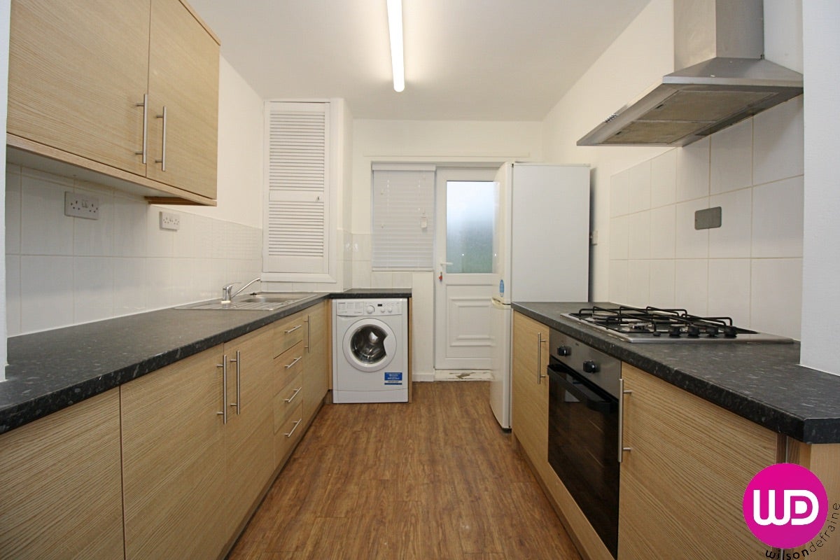 Flat St Lawrence Square in Newcastle upon Tyne