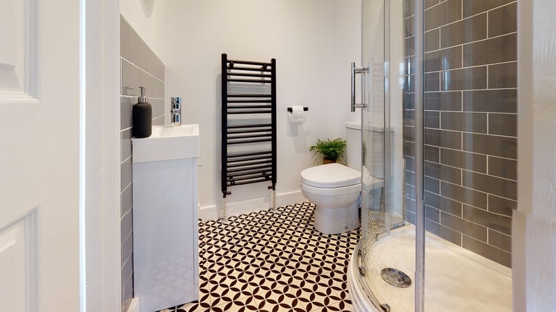 Room Madeira Avenue in Greater London