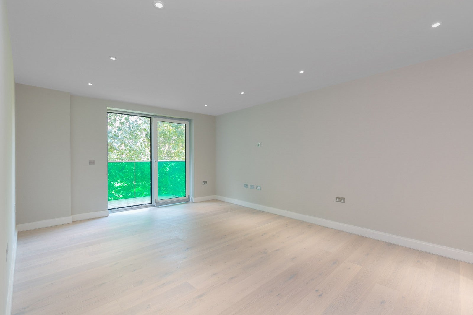 Flat Plough Road in Greater London