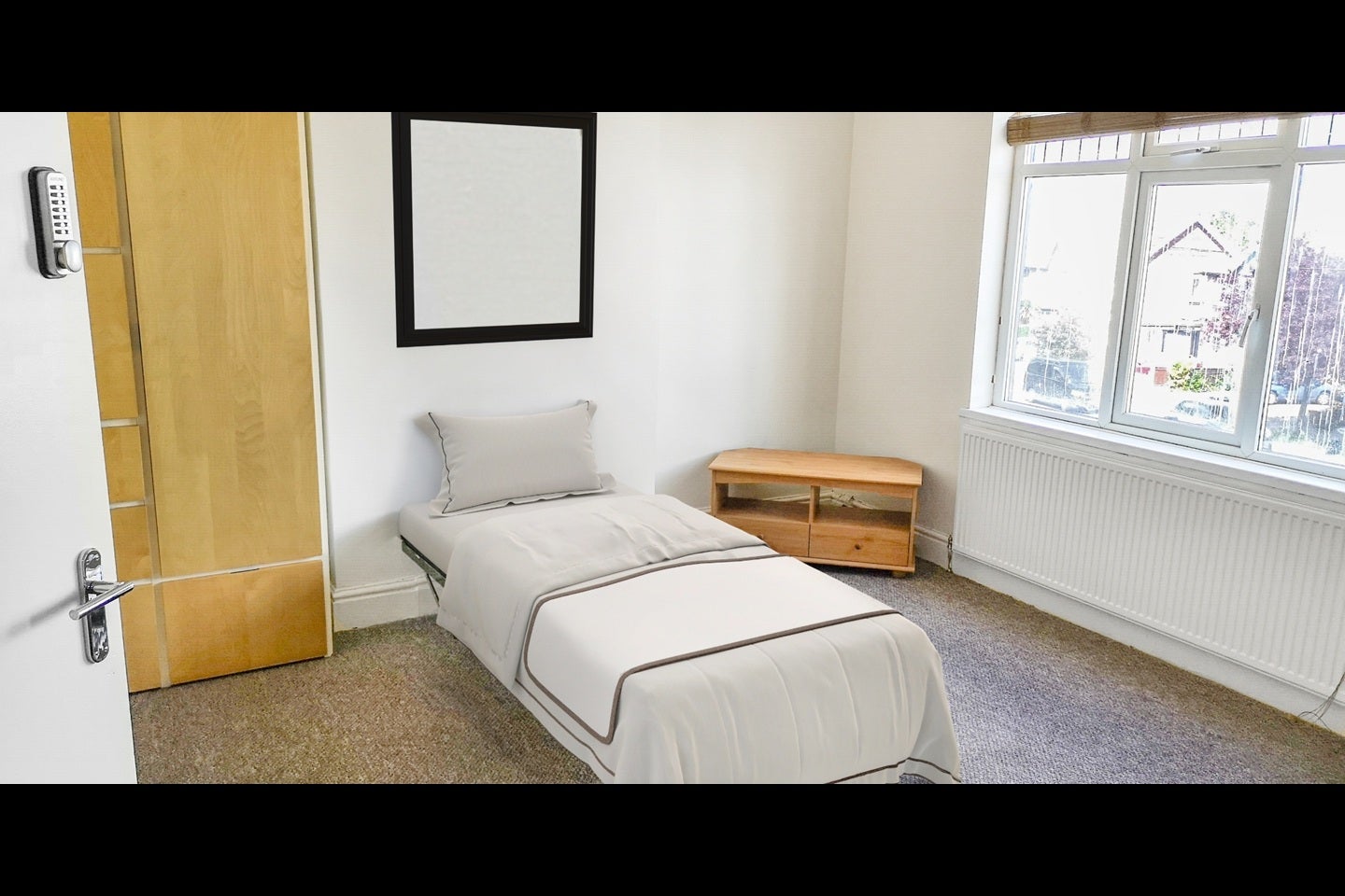 Room Spring Lane in Birmingham
