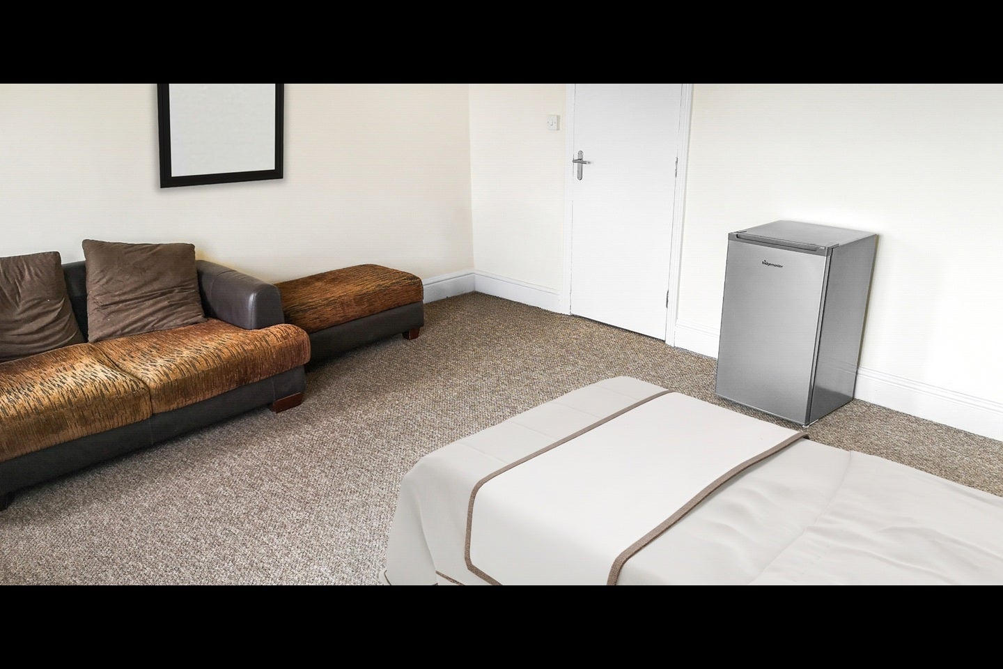 Room Spring Lane in Birmingham