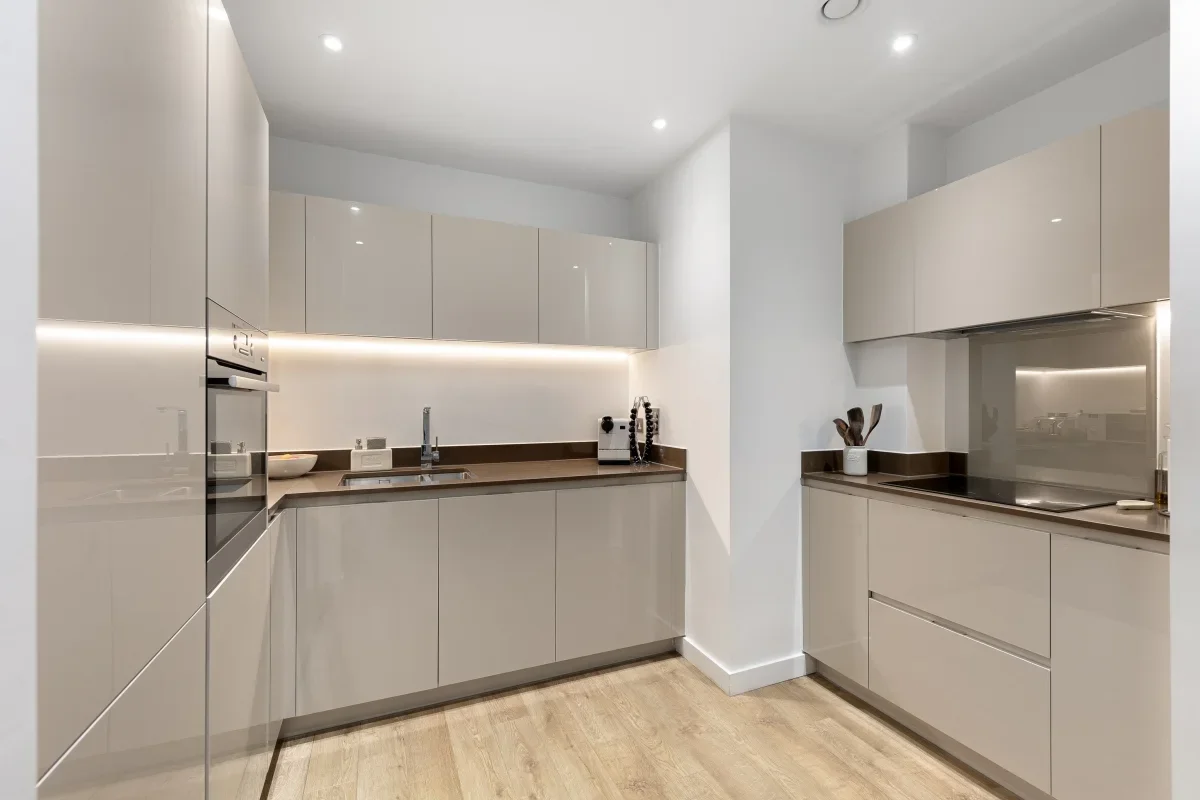 Flat Harrison Walk in Greater London